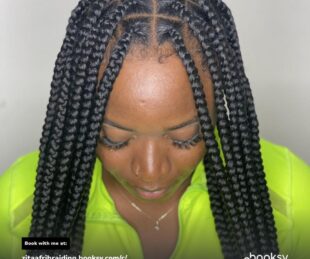 Why Knotless Braids Are the Perfect Christmas Hairstyle in McKinney